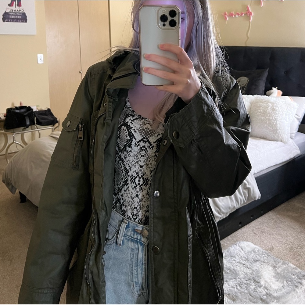 Victoria’s Secret PINK Green Winter Rain Jacket - Size L